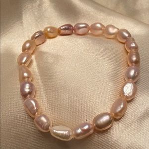 Pearl bracelet